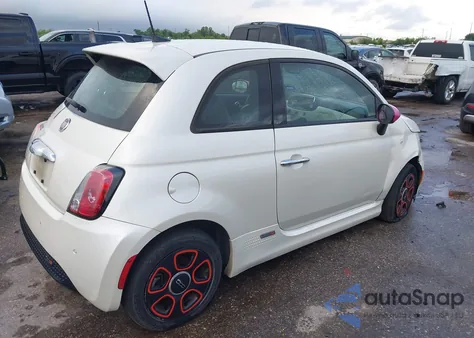 2017 Fiat 500E Battery Electric из США, поврежденный, VIN 3C3CFFGE9HT544578
